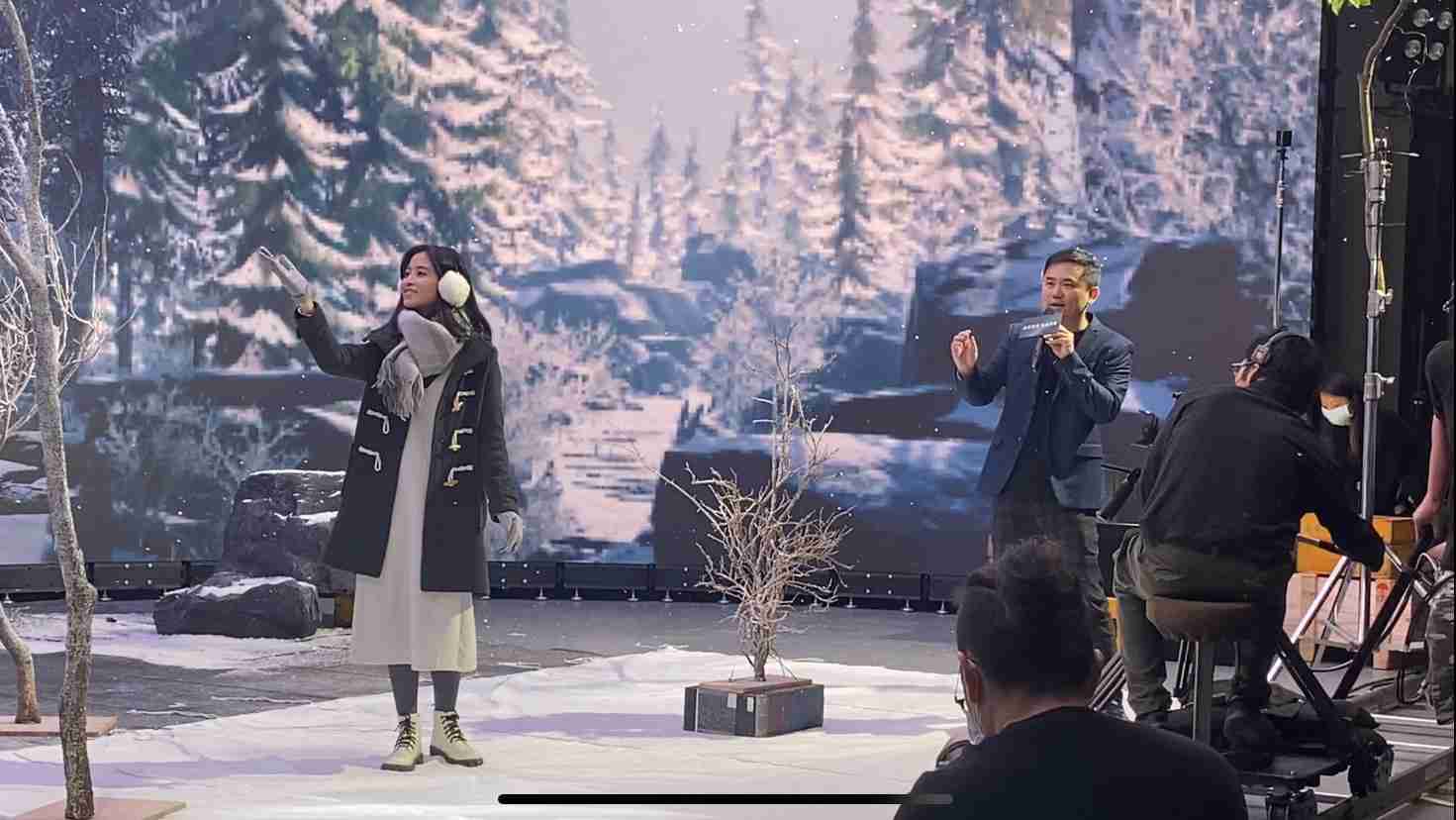 尊龙集团以ALED先进显屏技术，，，与金马奖视觉特效团队“再现影像”携手合作打造LED虚拟摄影棚，，，，提供沉浸式表演体验，，并精简拍摄成本与时间