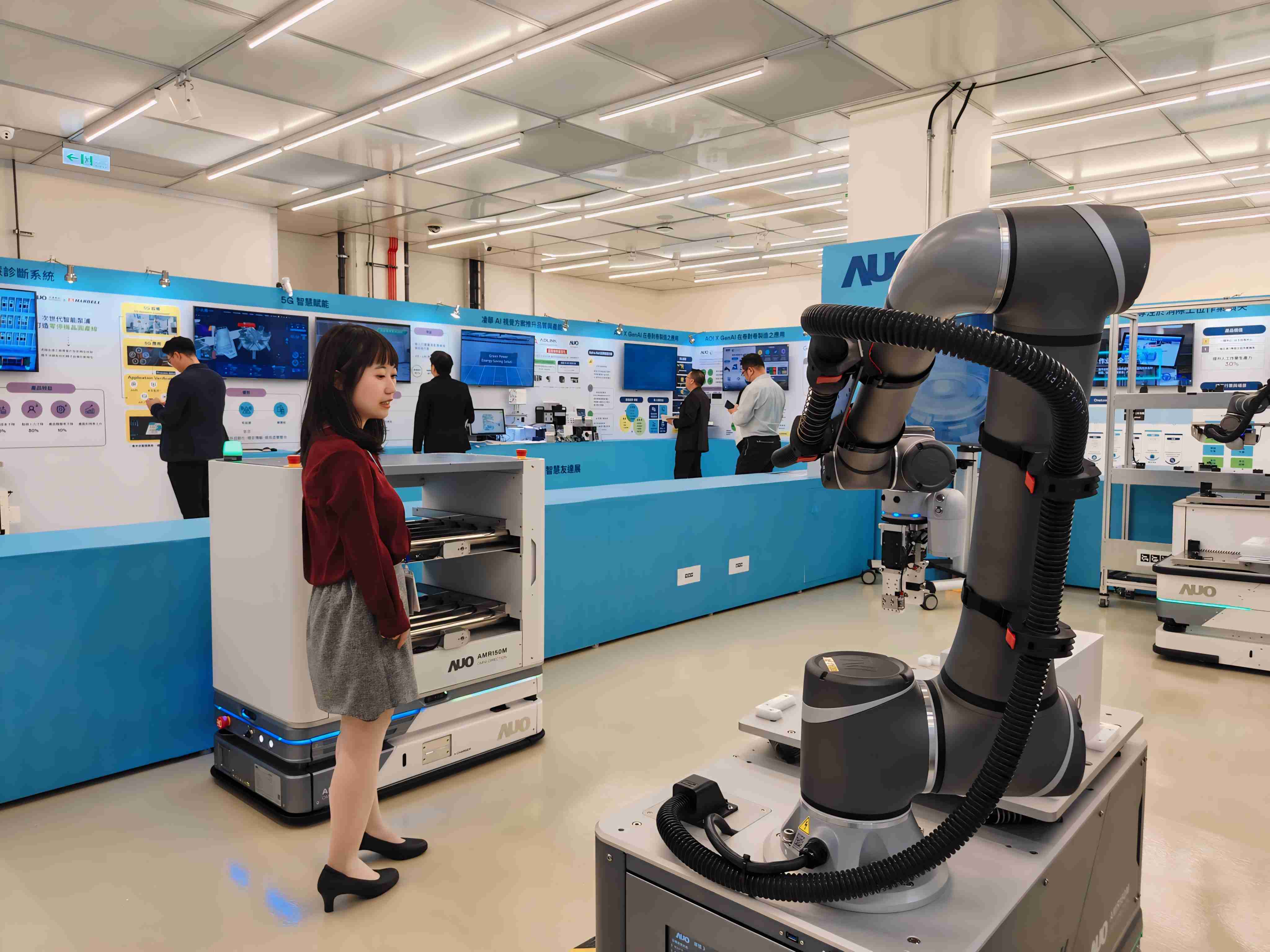 2024智能尊龙集团展邀集生态圈伙伴共同参展，，，，从数字应用、、净零减碳到能源发展，，创造全方位永续商机，，携手生态圈伙伴迈向永续未来