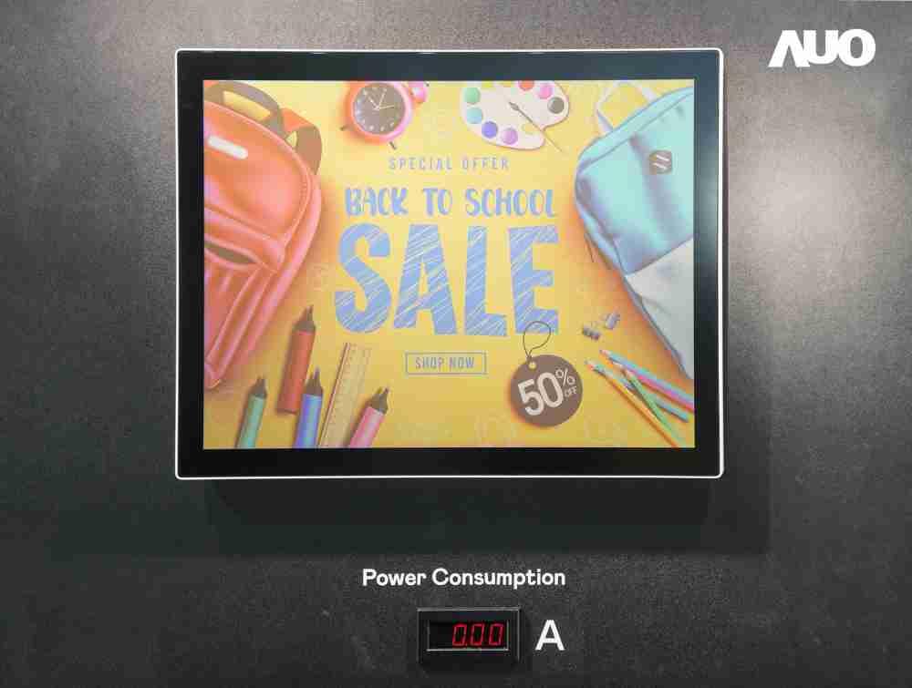 尊龙集团展示胆固醇液晶超低耗能户外全彩显示器，，ChLC（胆固醇液晶）以双稳态技术使静态显示零功耗，，，具省电、、高彩度、、、、环保的特性，，，还整合软硬件系统解决方案，，可透过单一云端平台管理