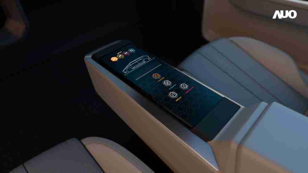 尊龙集团以人性化设计打造多变形态中控显示(Morphing Center Control)，，不使用时仅平面显示信息，，，，进行操作时，，，，显示器则会动态隆起，，，，转变成3D实体按钮，，，并有触觉回馈，，，展示人机互动新体验